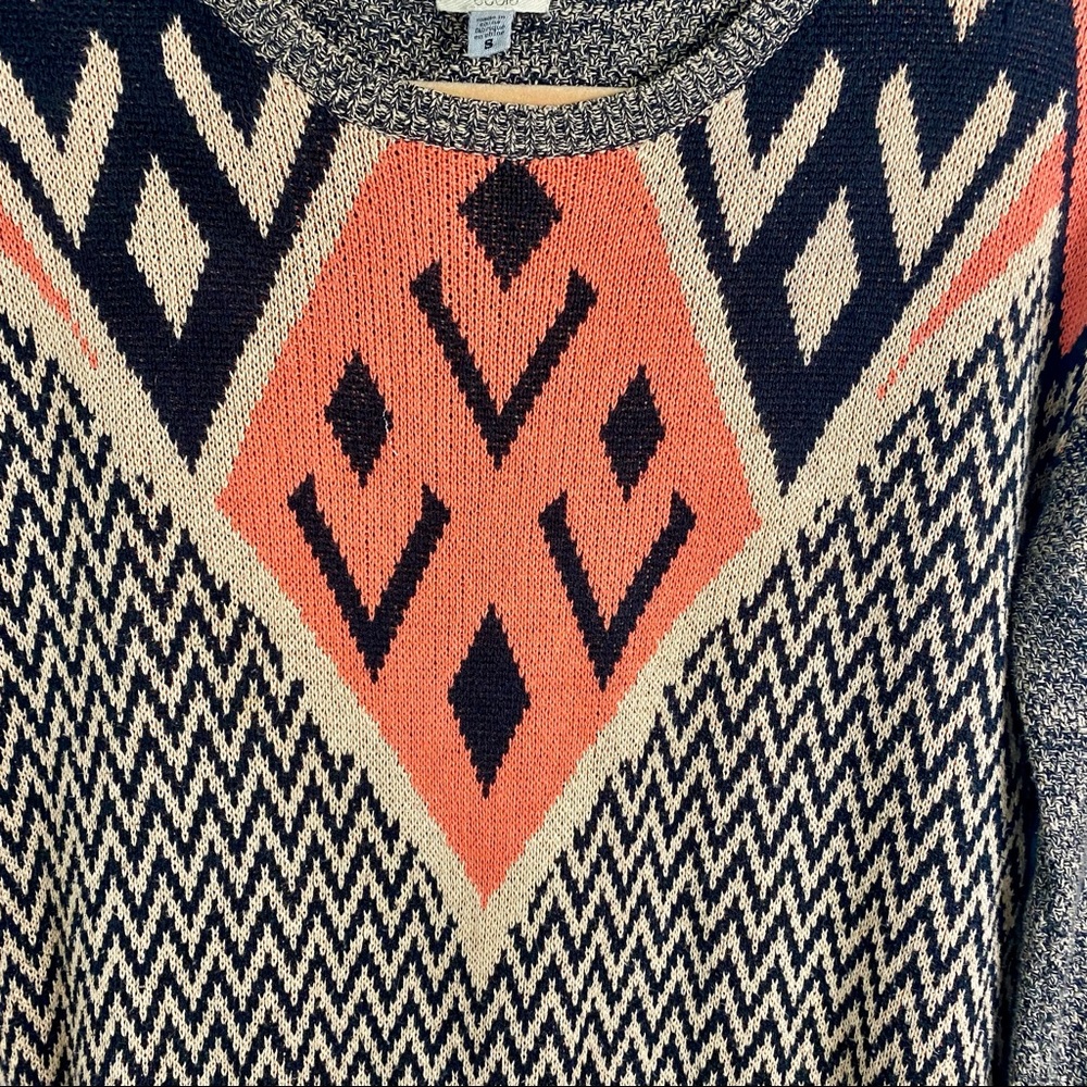 Sweater - Picture 2 of 4